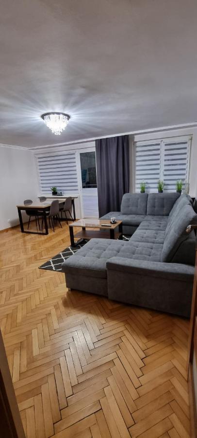 Apartamentyprzymorzu Drzymaly Blisko Dworca Kołobrzeg Exterior foto